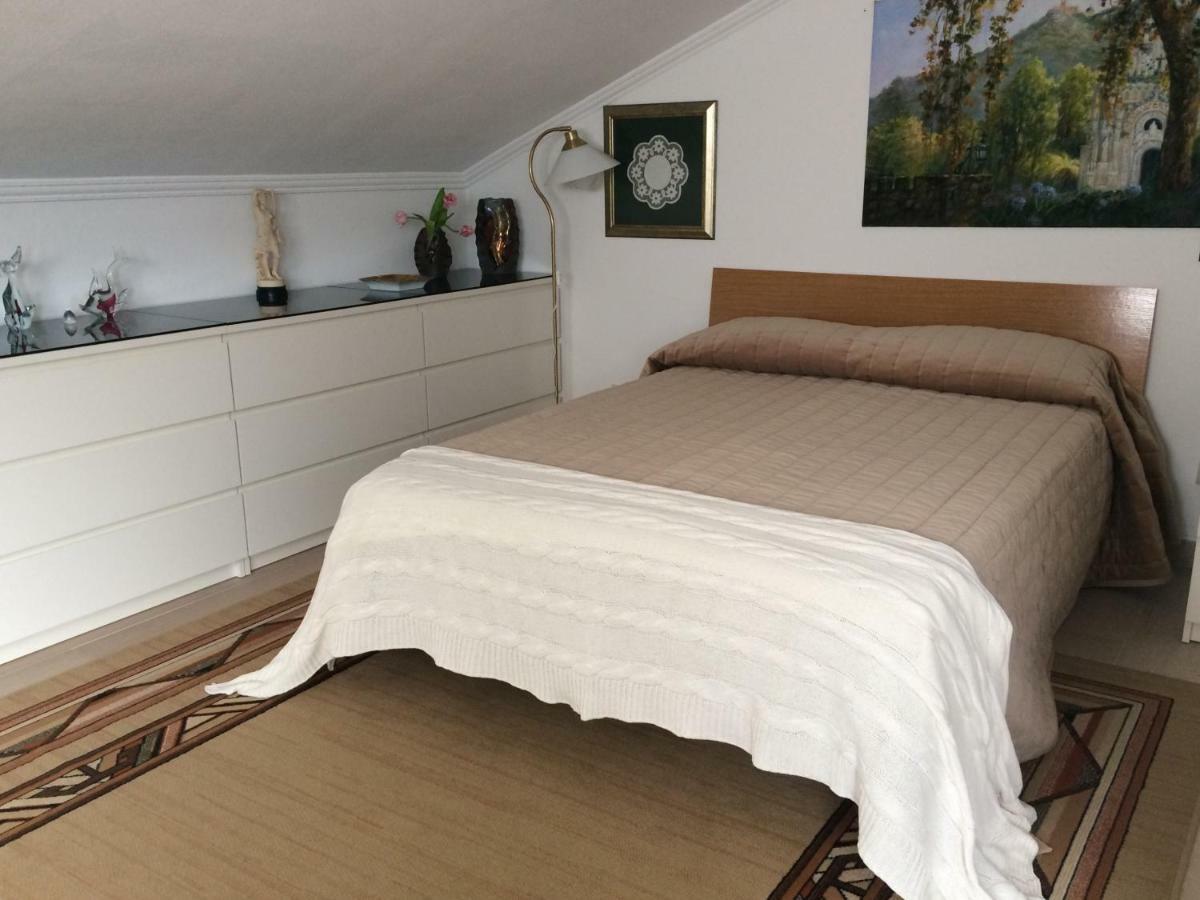 Sleep In Bucelas Extérieur photo